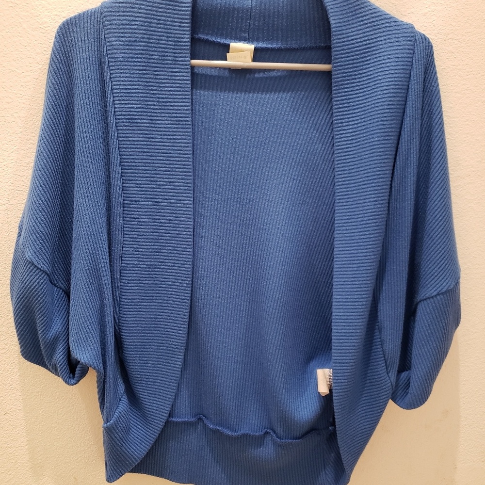 Ginger blue over tank top